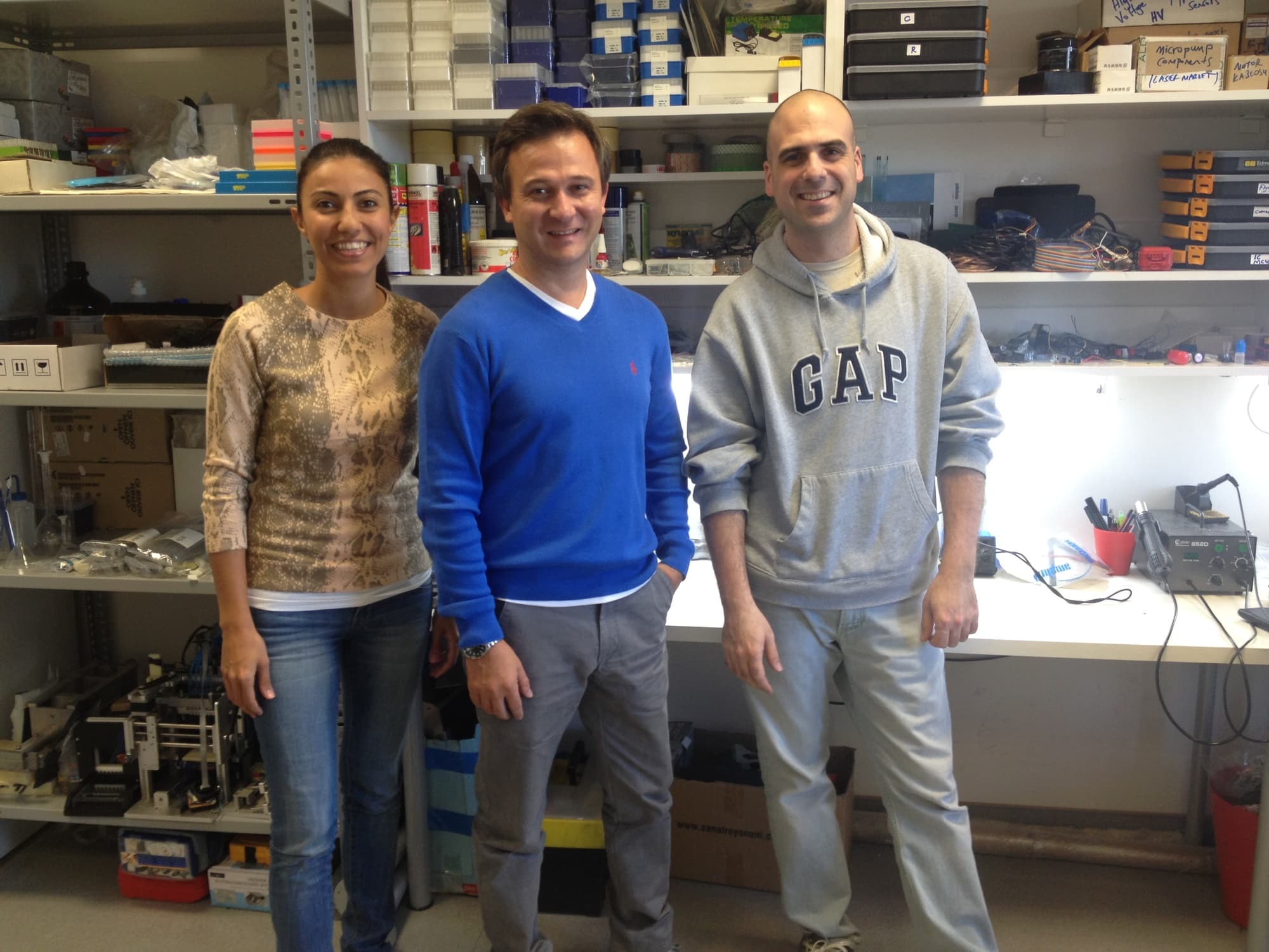 The Solar Biotec team in the R&D lab